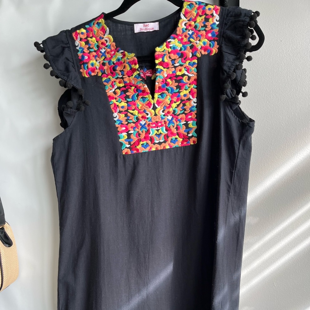 Elegant Black Midi Dress with Colorful Embroidery